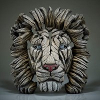 edge-sculpture-lion-bust-white-1